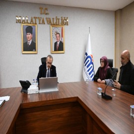 Vali Yavuz, 40 vatandaşın derdine kulak verdi