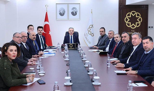 Artuklu’nun çehresi değişiyor: Esnaf ile kritik görüşme;
