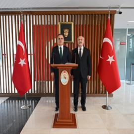 Muğla ve Denizli valileri turizm potansiyelini görüşmek için bir araya geldi