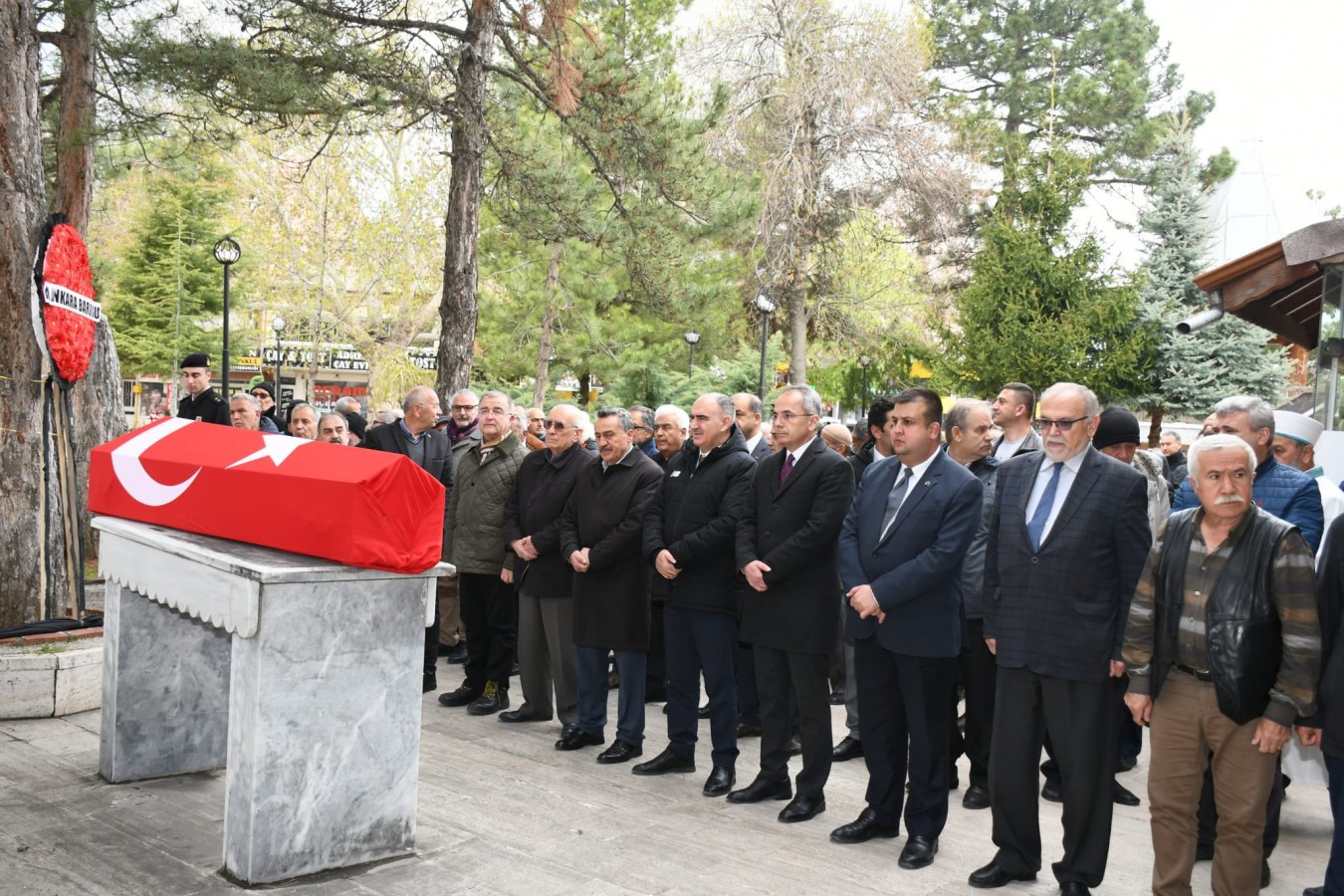 Emekli Vali Bahaeddin Güney son yolculuğuna uğurlandı