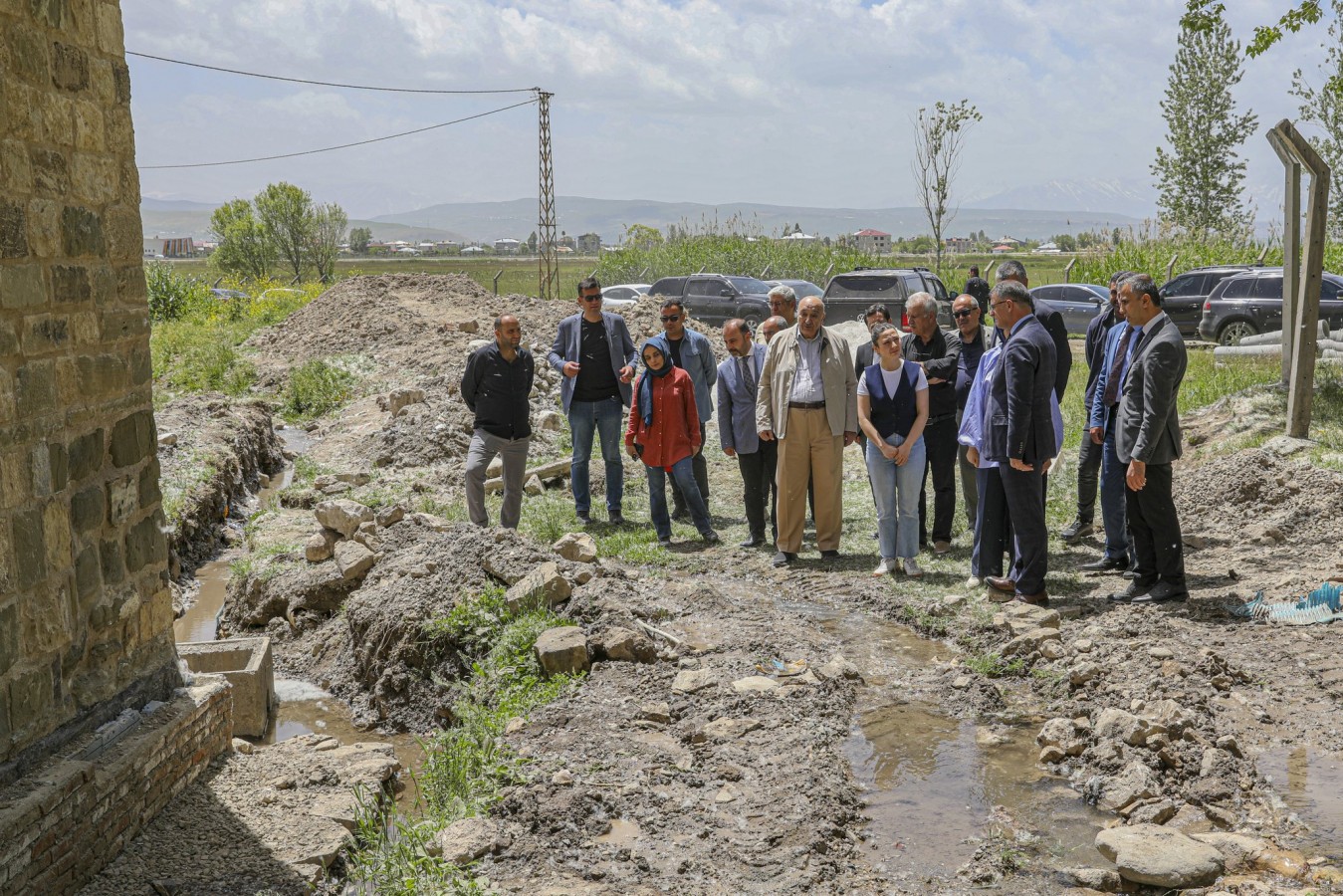 "Eski Van şehrini ayağa kaldırıyoruz";