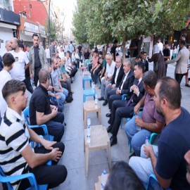 Vali Akkoyun, ilçe halkının taleplerini dinledi