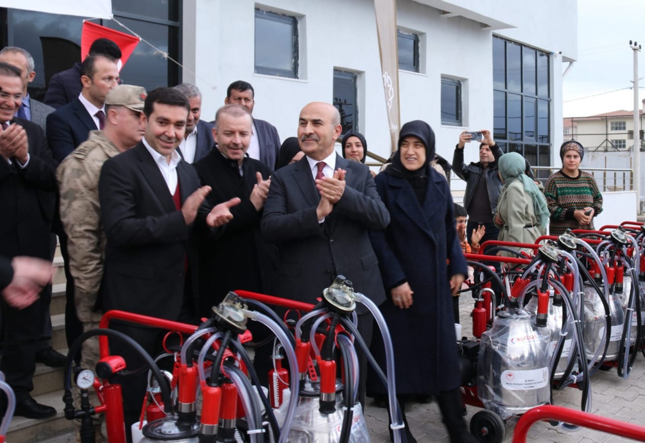 Üreticilere süt sağım makinesi desteği;
