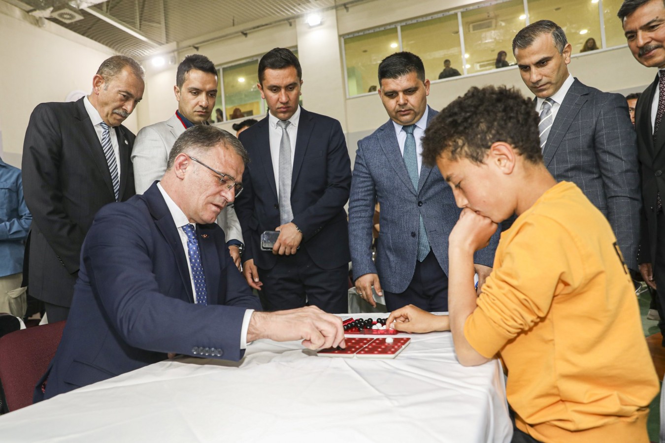 "Spora kıymet veren bir valiyim";