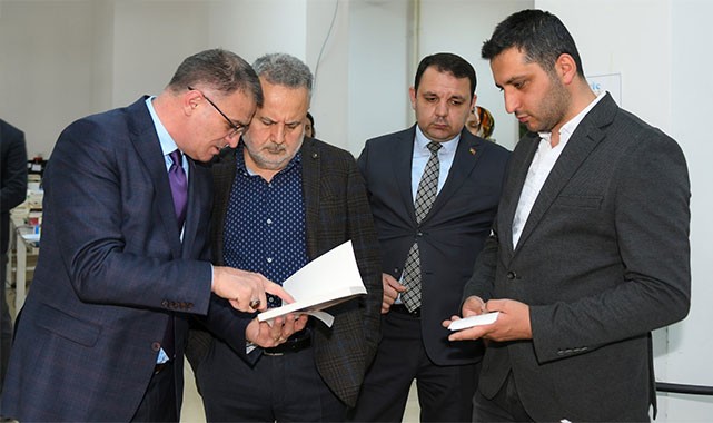 Van'da 300 bin kitap sahiplerine ulaştı