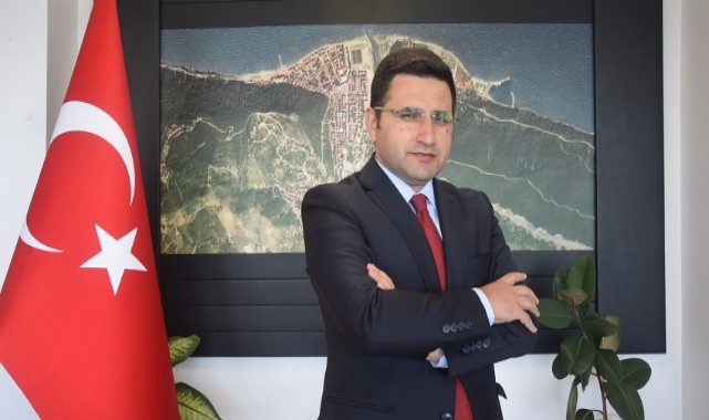 "Üstün Hizmet Ödülü'ne layık görülen Bağlar Kaymakamı İsmail Pendik, hangi ilçeye atandı?