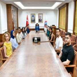 "Edindiğiniz tecrübeler, hizmet yolculuğunda sizlere ışık tutacak"