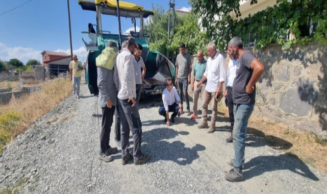 Kaymakam Karadağ, sahadaki çalışmaları denetledi