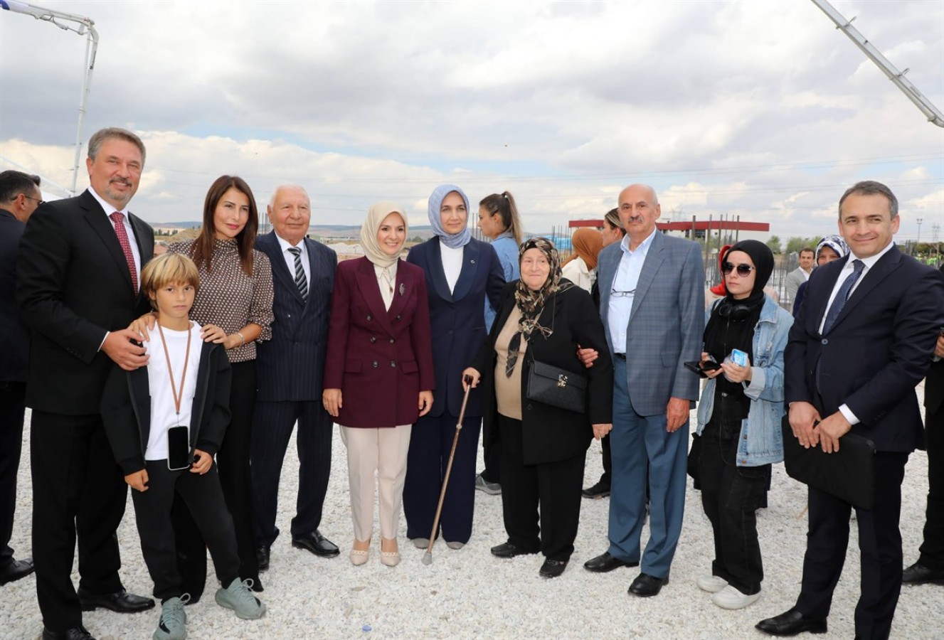 İlahiyat Fakültesi’nin yeni binasını hayırsever yaptıracak;