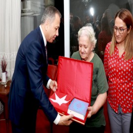 "Değil 23 yıl bir ömür geçse de aziz hatırası unutulmayacak"