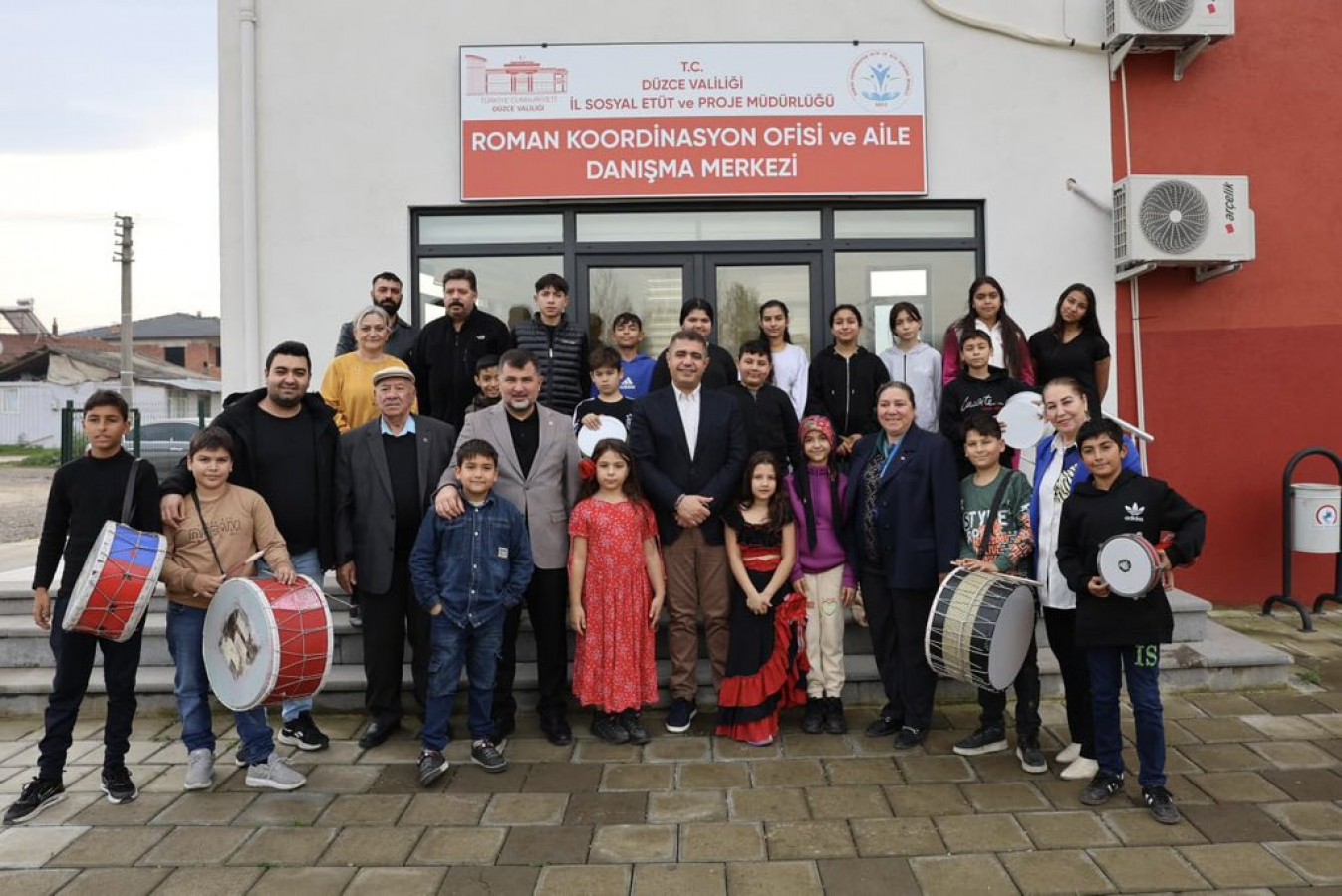 "Roman kardeşlerimiz ilimize renkli katıyor";