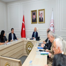 "Kadının huzurlu ve güvende olmadığı bir dünyada mutluluktan söz etmek mümkün değil"