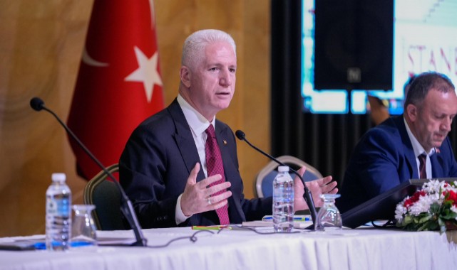 Vali Gül, kaçak alkol satışıyla ilgili net konuştu