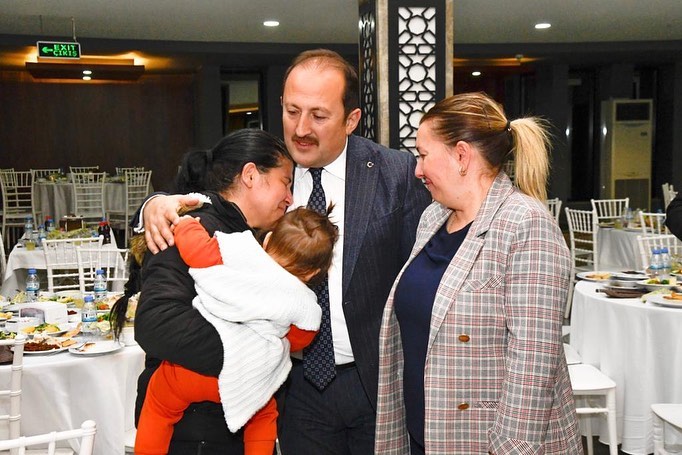 “Acılarımızı paylaşarak azaltıyoruz”;