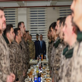 "Sizler milletimizin yüz akısınız"