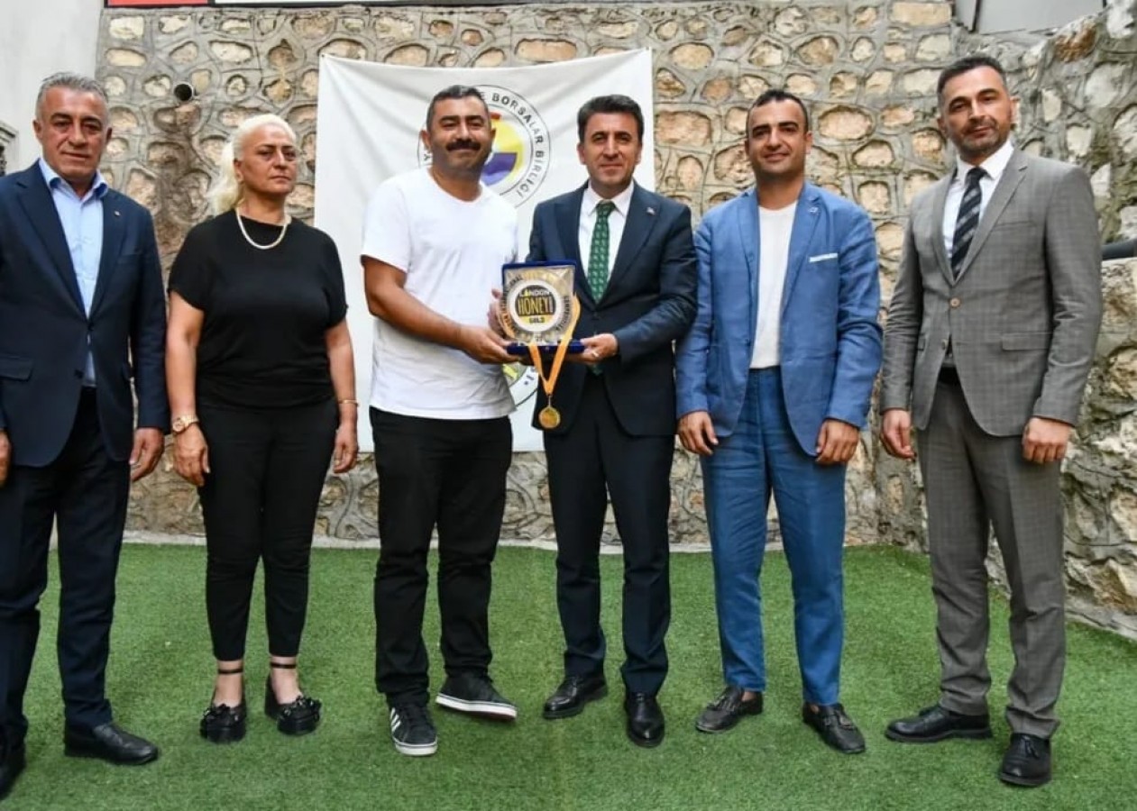 Şefik Aygöl