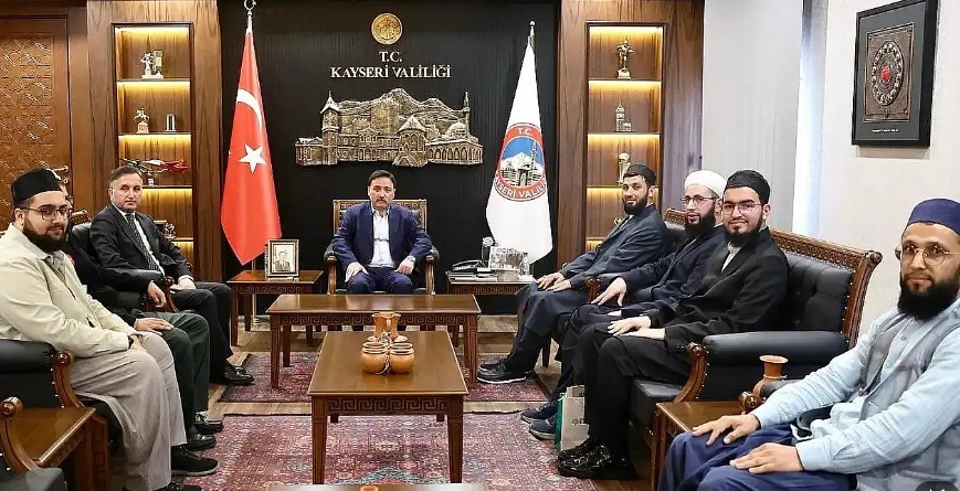 Vali Çiçek, kendisini eleştiren vekile cevap verdi