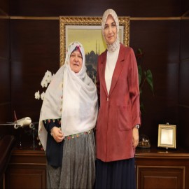 Bakan Yardımcısı Yiğitbaşı, Mihalgazi Belediye Başkanı Zeynep Güneş'i ağırladı