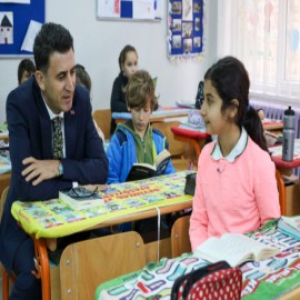"Öğrencileri geleceğe hazırlamak en önemli hedefimiz"